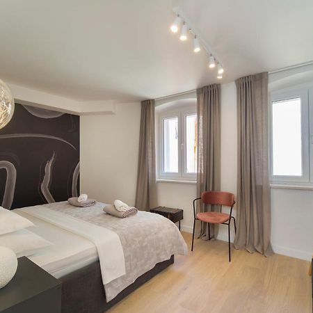 Marina Heart Of Zadar Apartment Exterior photo